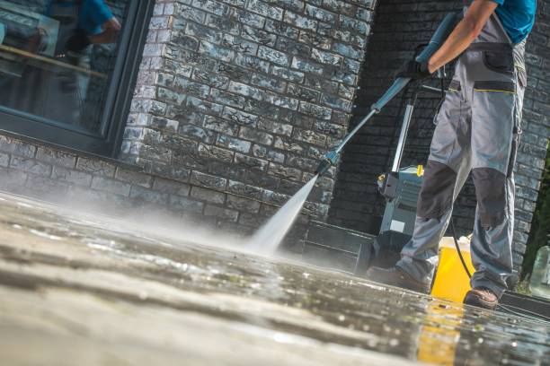 Best Oil and Grease Removal from Surfaces in Hutchinson, MN